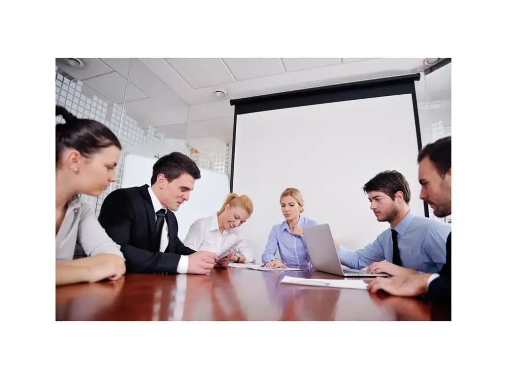Factors To Consider While Choosing An Office Trailer